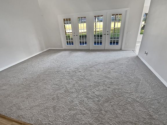 3rd image of 6844 Northlake Dr #2