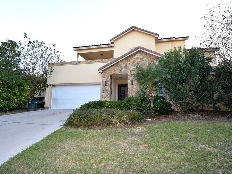 3600 Denia Ct — Photo 1