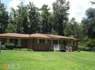 833 Allgood Rd, Stone Mountain, GA 30083