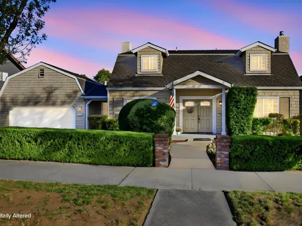1701 Mantelli Dr, Gilroy, CA 95020