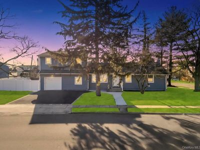 22 Bruce Lane, Farmingdale, NY, 11735