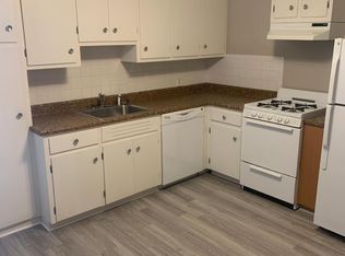 207 Brown St APT 1, Waltham, MA 02453