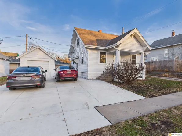 1216 S 7th St, Lincoln, NE 68502
