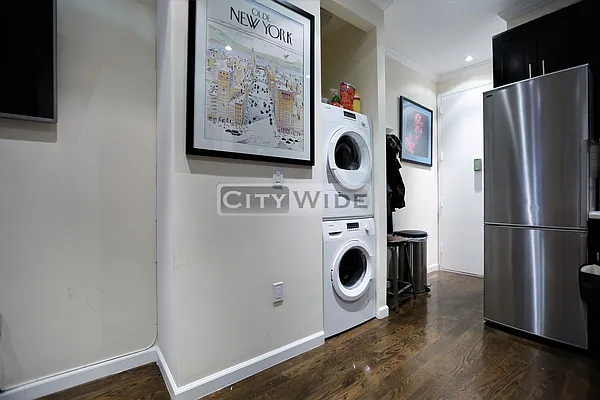 Rented by Voro New York | media 15