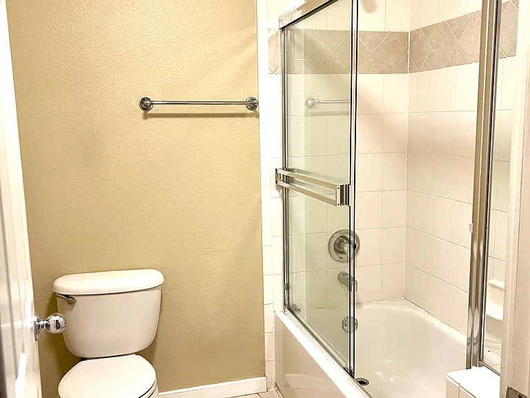 70 W 6th Ave #205 — Photo 18