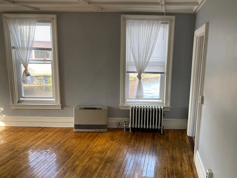 1 Market St #2R — Photo 4
