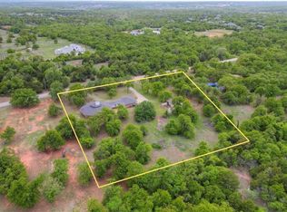 7509 Sandy Ln, Edmond, OK 73034