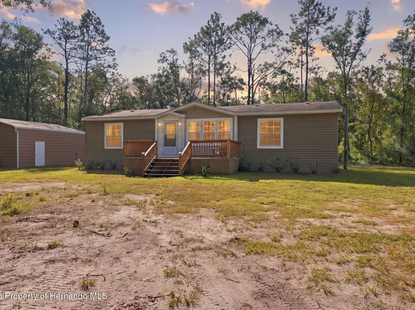 6064 Desales St, Brooksville, FL 34604