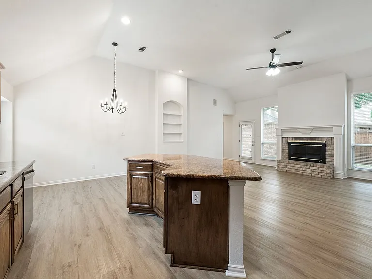 4008 Daden Oaks Dr — Photo 11