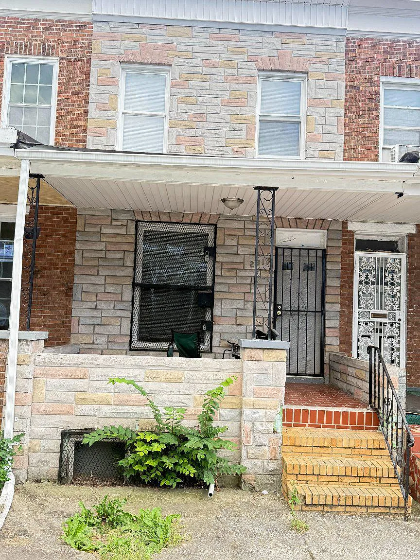 3 bed, 2.0 bath, 1200 sqft, $1,500 — Photo 1