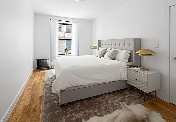 4th image of 447 Fort Washington Ave APT 4