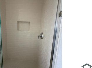 9520 S Western Ave, Los Angeles, CA 90047