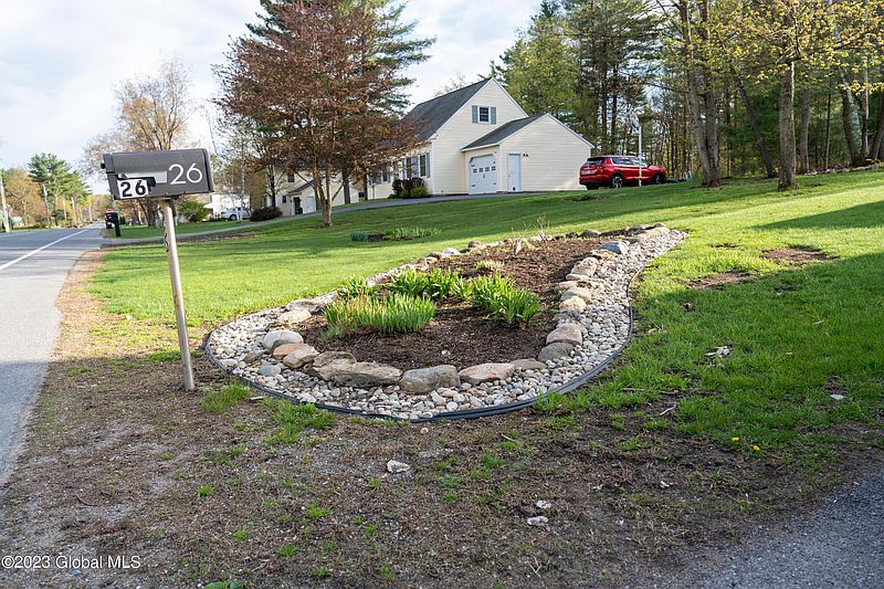 3rd image of 26 Tanglewood Drive