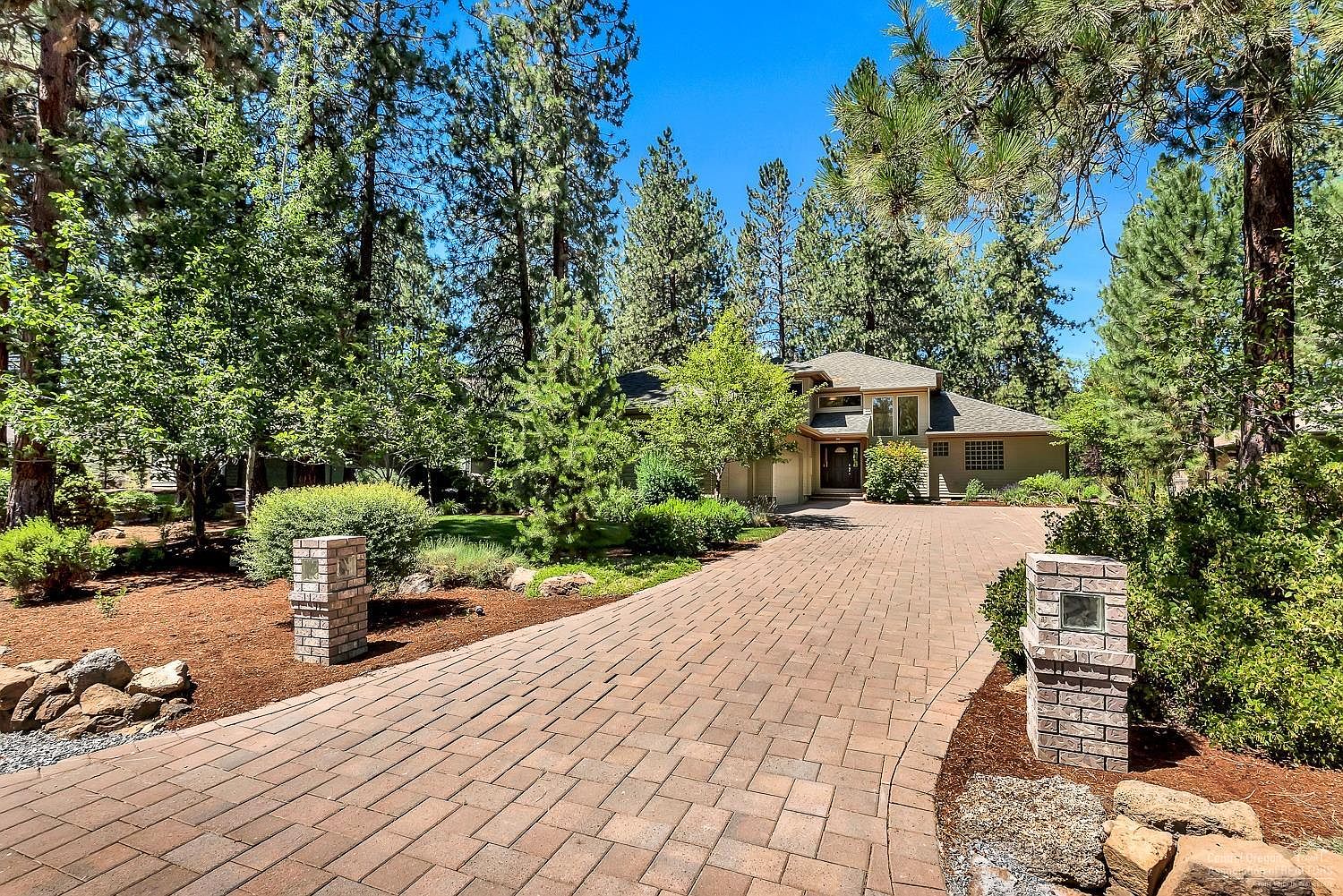 60648 Golf Village Loop, Bend, OR 97702 | Zillow