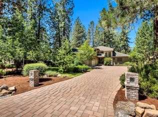 60648 Golf Village Loop, Bend, OR 97702