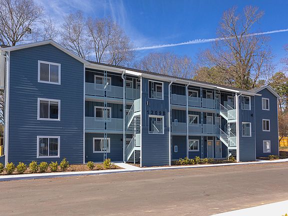 2nd image of 1309 Hudson Ave #B2