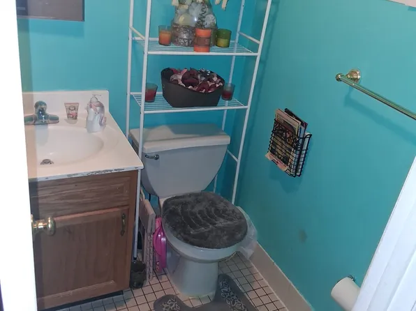 650 Williams Avenue image 24 of 41