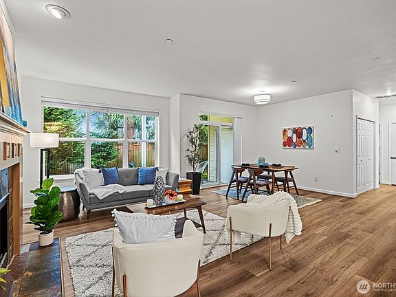 4th image of 404 228th Street SW #E101