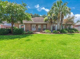 790 Boulevard Of The Champions, Shalimar, FL 32579