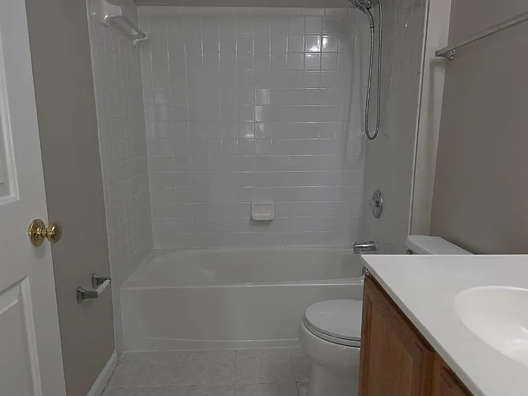 218 Eisenhower Ct — Photo 15