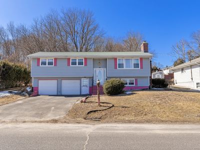 39 Greenfield Avenue, Waterbury, CT, 06708