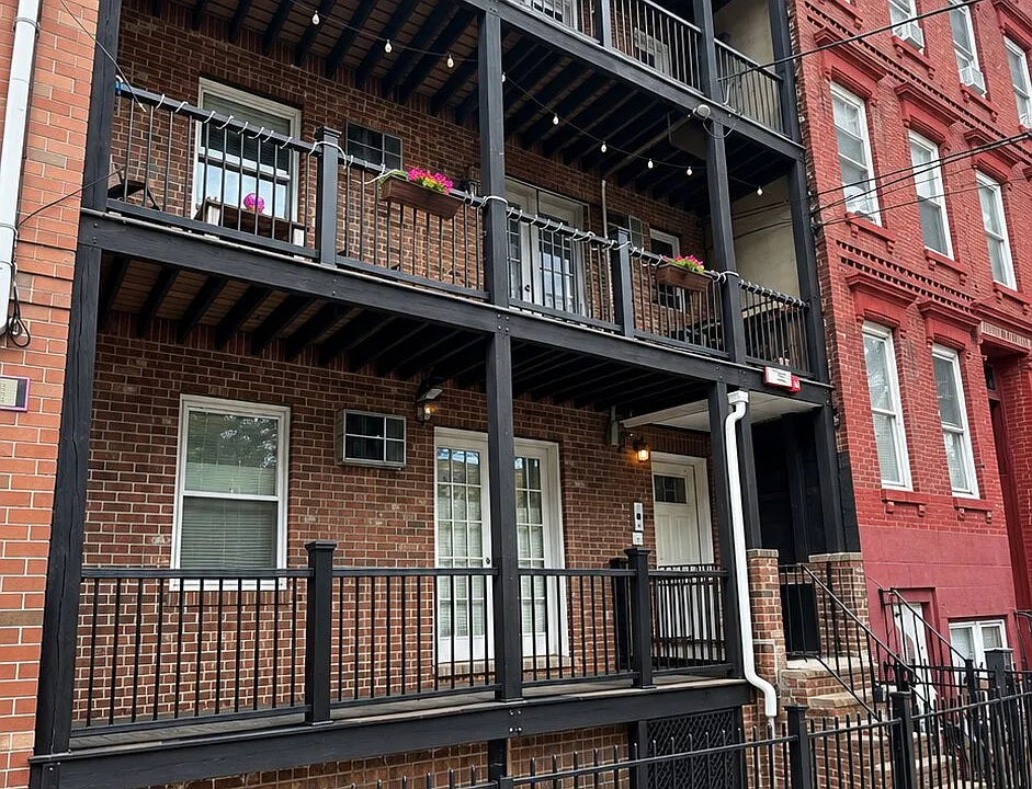 116 Adams St #6