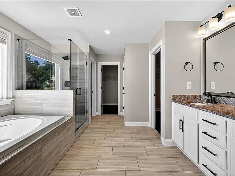 3047 Mountain Shadow Way — Photo 28