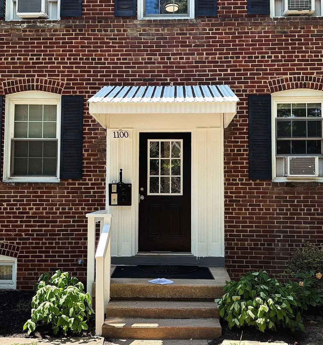 1100 N Kennebec St — Photo 1