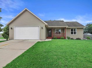 116 Richard St, Belleville, WI 53508