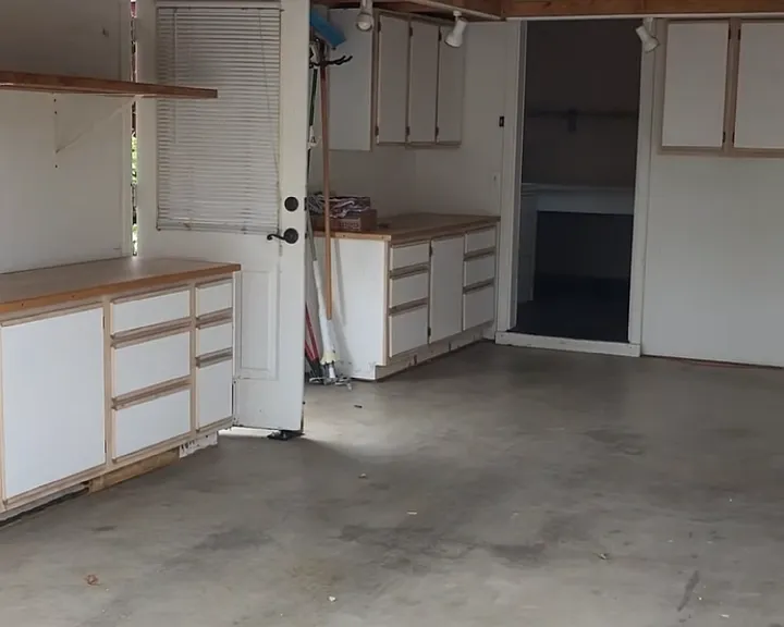 1007 E Foothills Dr — Photo 17