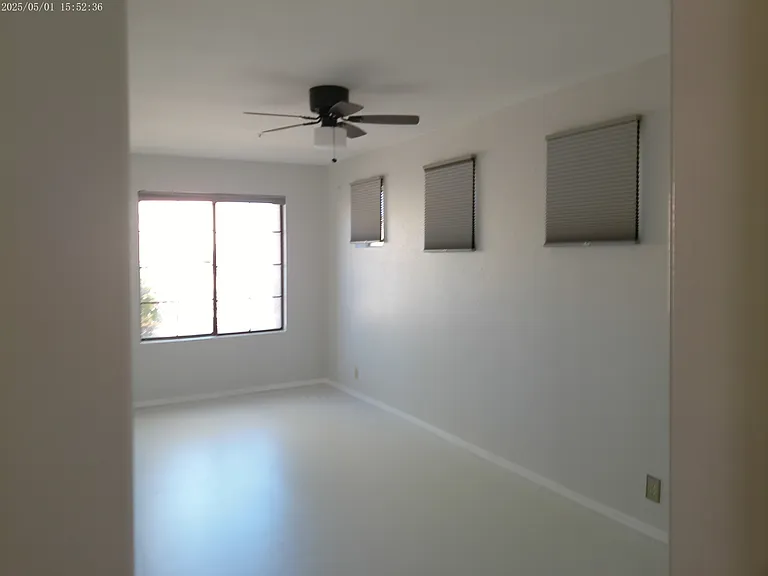 Hobby room (no closet, next to garage)