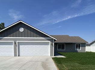 367 Riley Ave, Umatilla, OR 97882