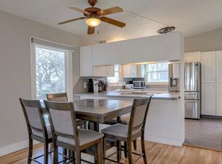 7618 Belmont Dr, Ralston, NE 68127