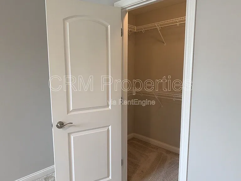 6311 Burgin Dr — Photo 33