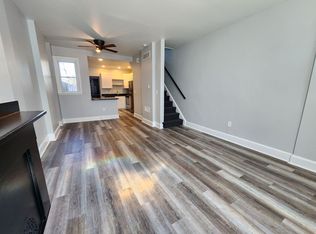 19 S 45th St, Philadelphia, PA 19104