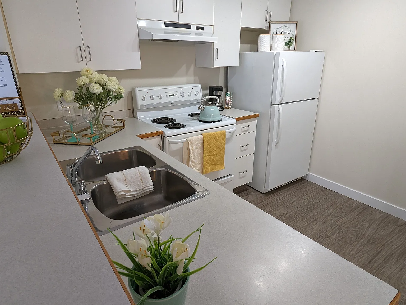 Kirkness Park Apartments — Photo 1