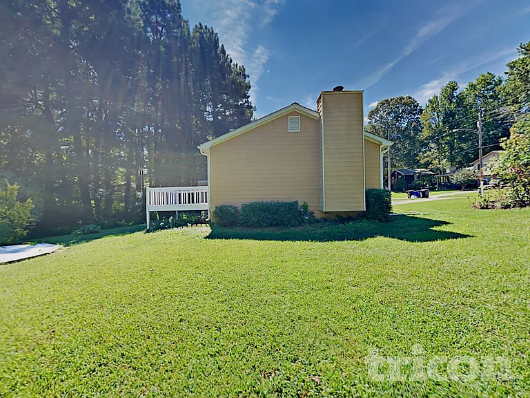 3680 Ashley Woods Dr — Photo 16
