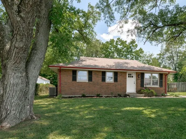 313 Bryanwood St, Versailles, KY 40383