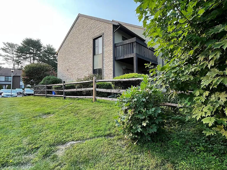 20125 Hob Hill Way — Photo 27