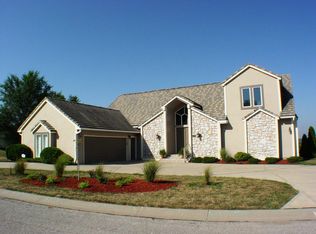 6212 NE Upper Wood Rd, Lees Summit, MO 64064