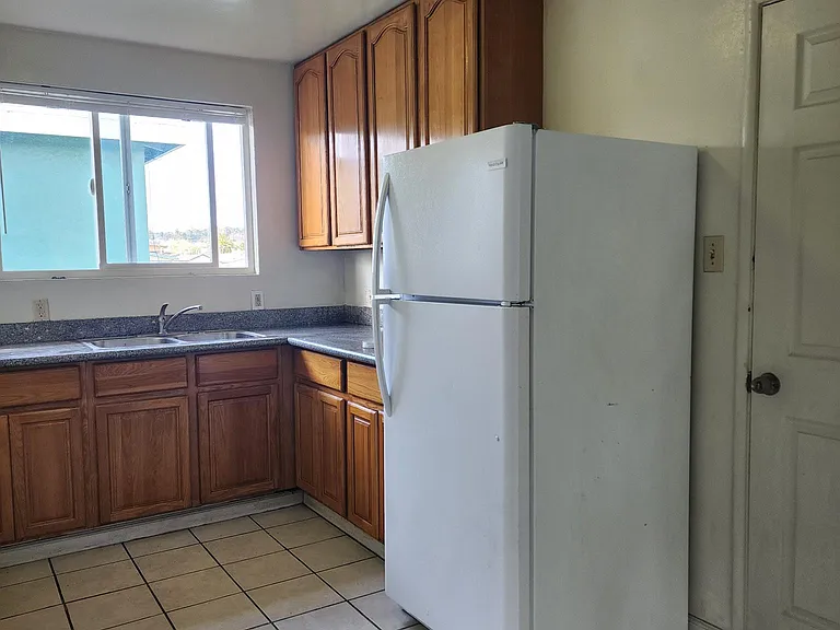 6920 Fresno St #C — Photo 6