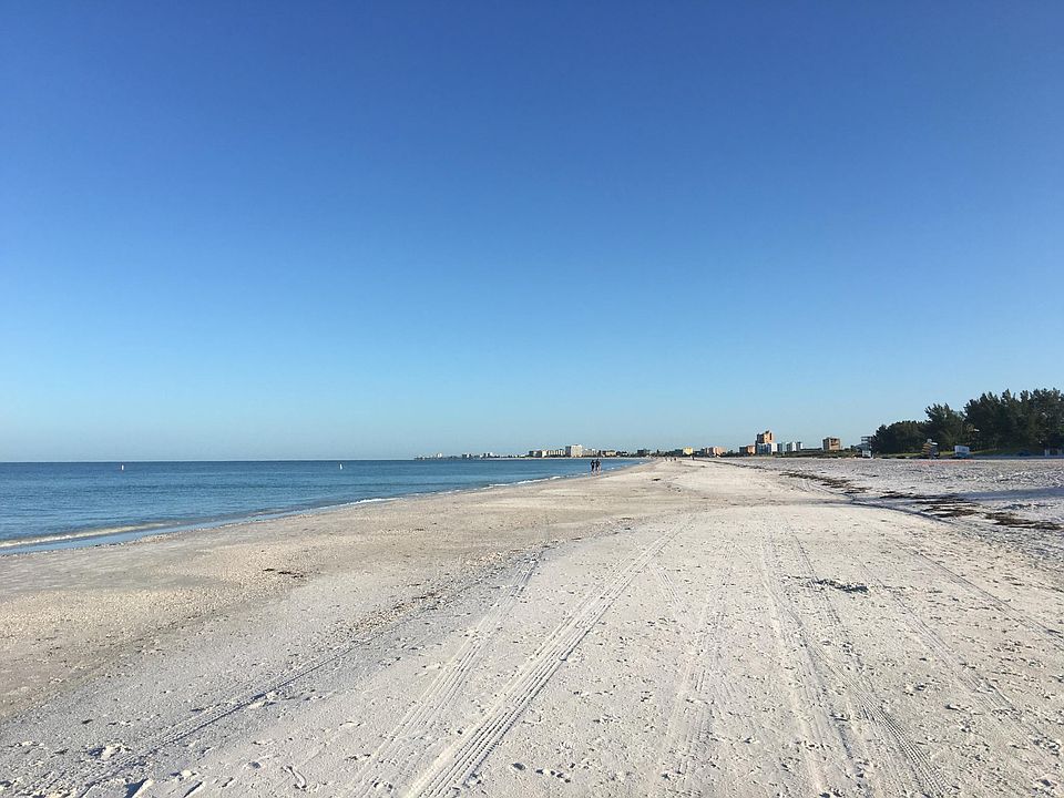 The beach is amazing! Calm, never crowded