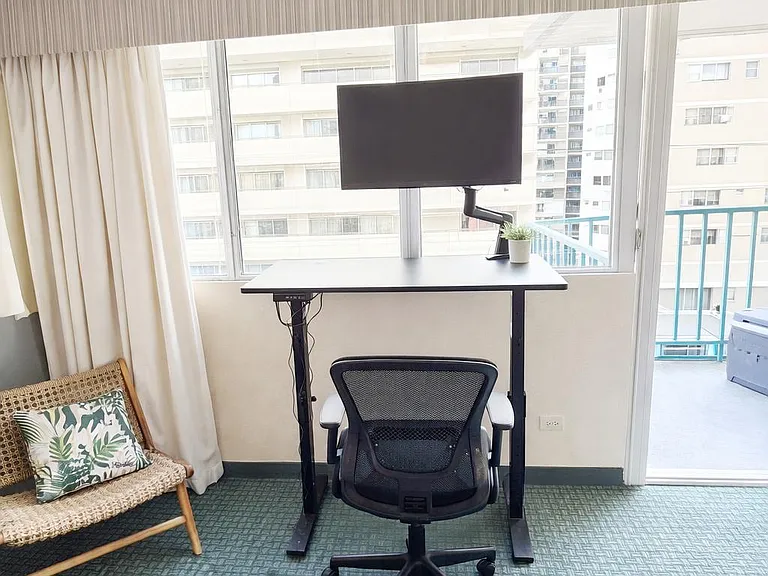 444 Kanekapolei St #407 — Photo 26