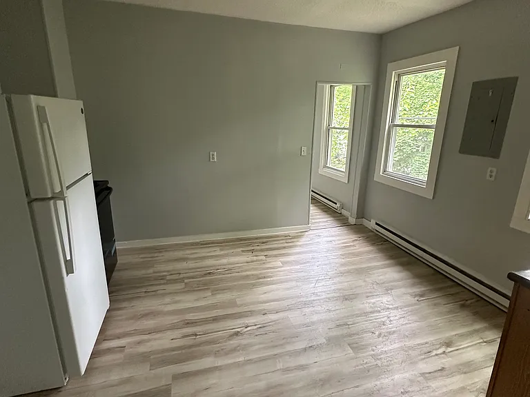 118 Shepard St #2L — Photo 8