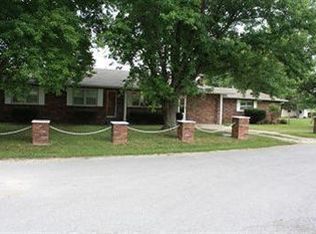 900 North Ave, Mansfield, MO 65704