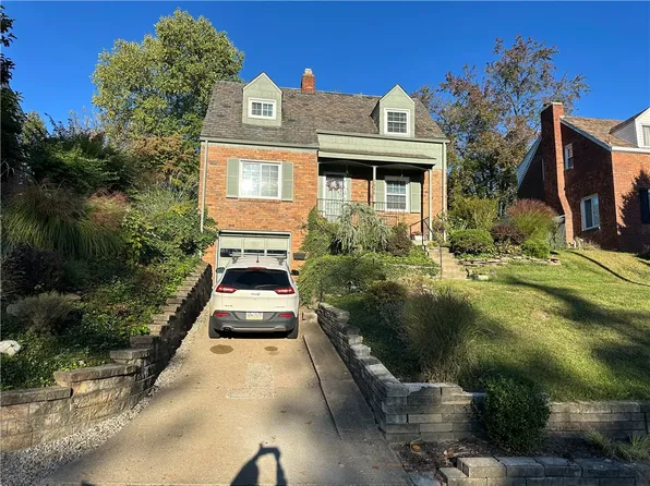 1066 Arbor Dr, Pittsburgh, PA 15220