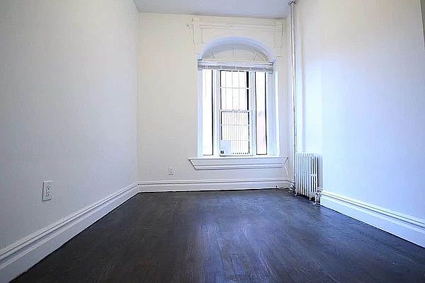 1st image of 273 E 10th St #1B