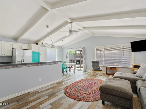 517 N OMAHA Circle, Mesa, AZ 85205