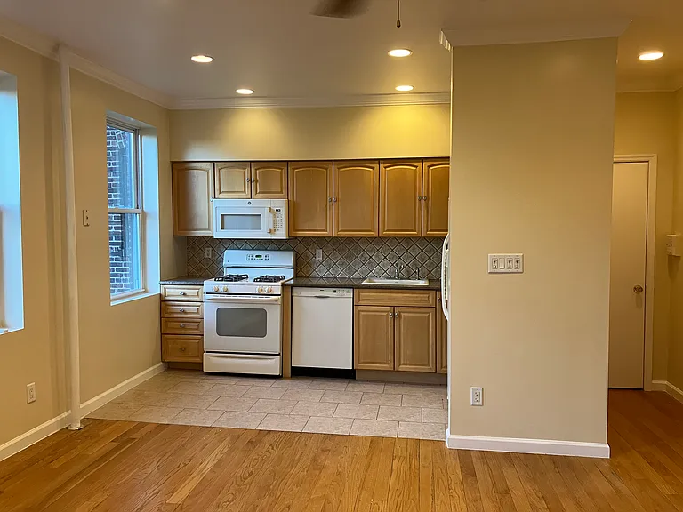 32 Woodcliff Ave #A3 — Photo 10