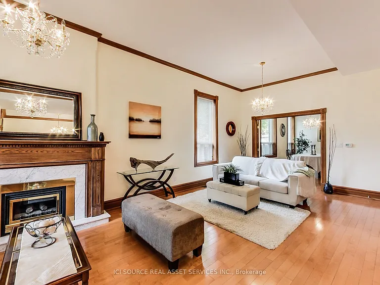 287 Palmerston Ave #MAIN — Photo 7
